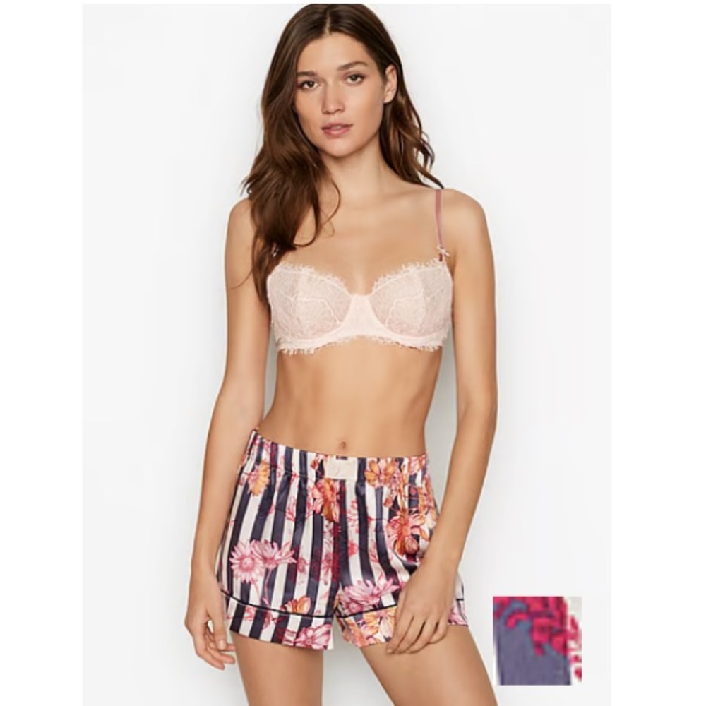 Victoria's Secret
Satin Short